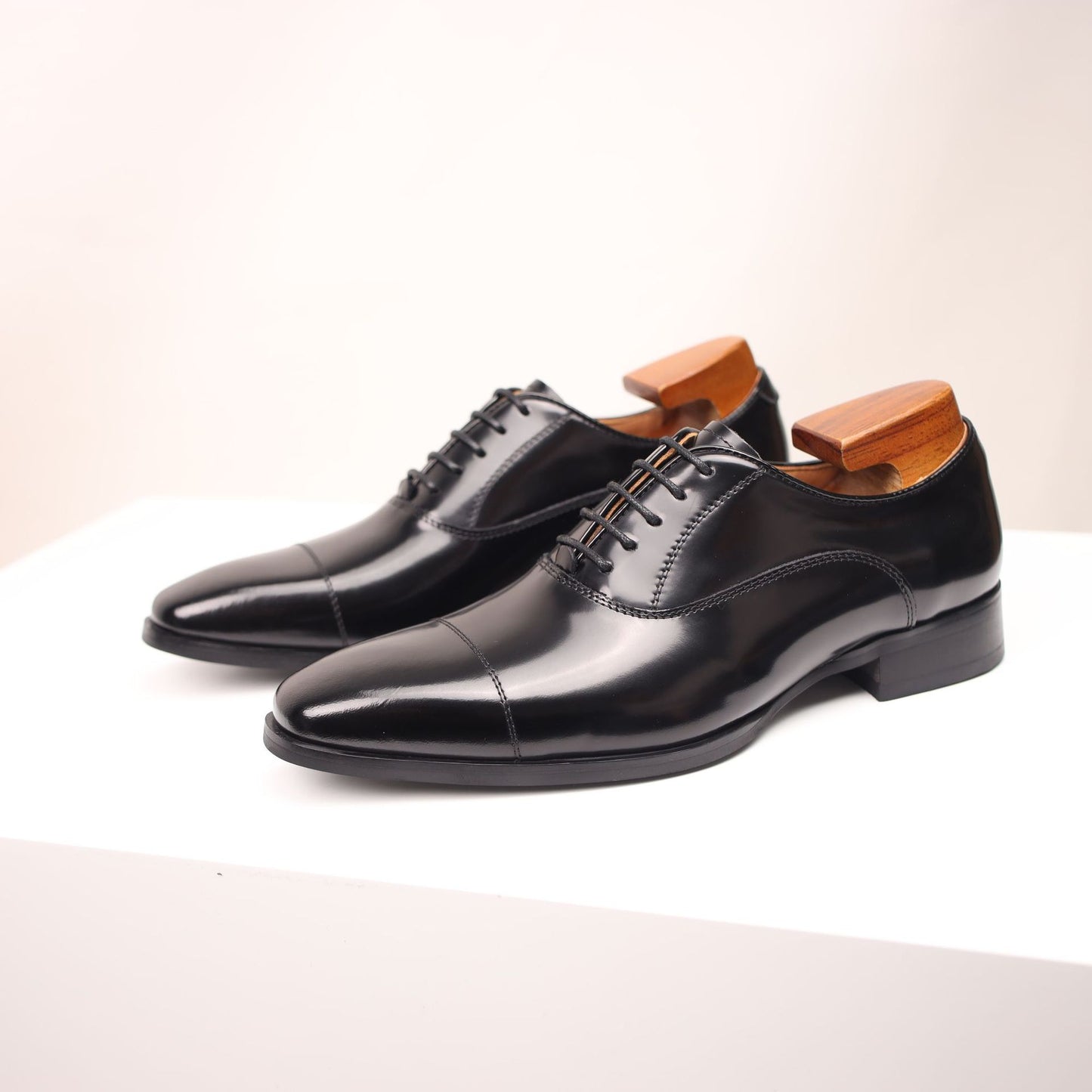 men's leather shoes
