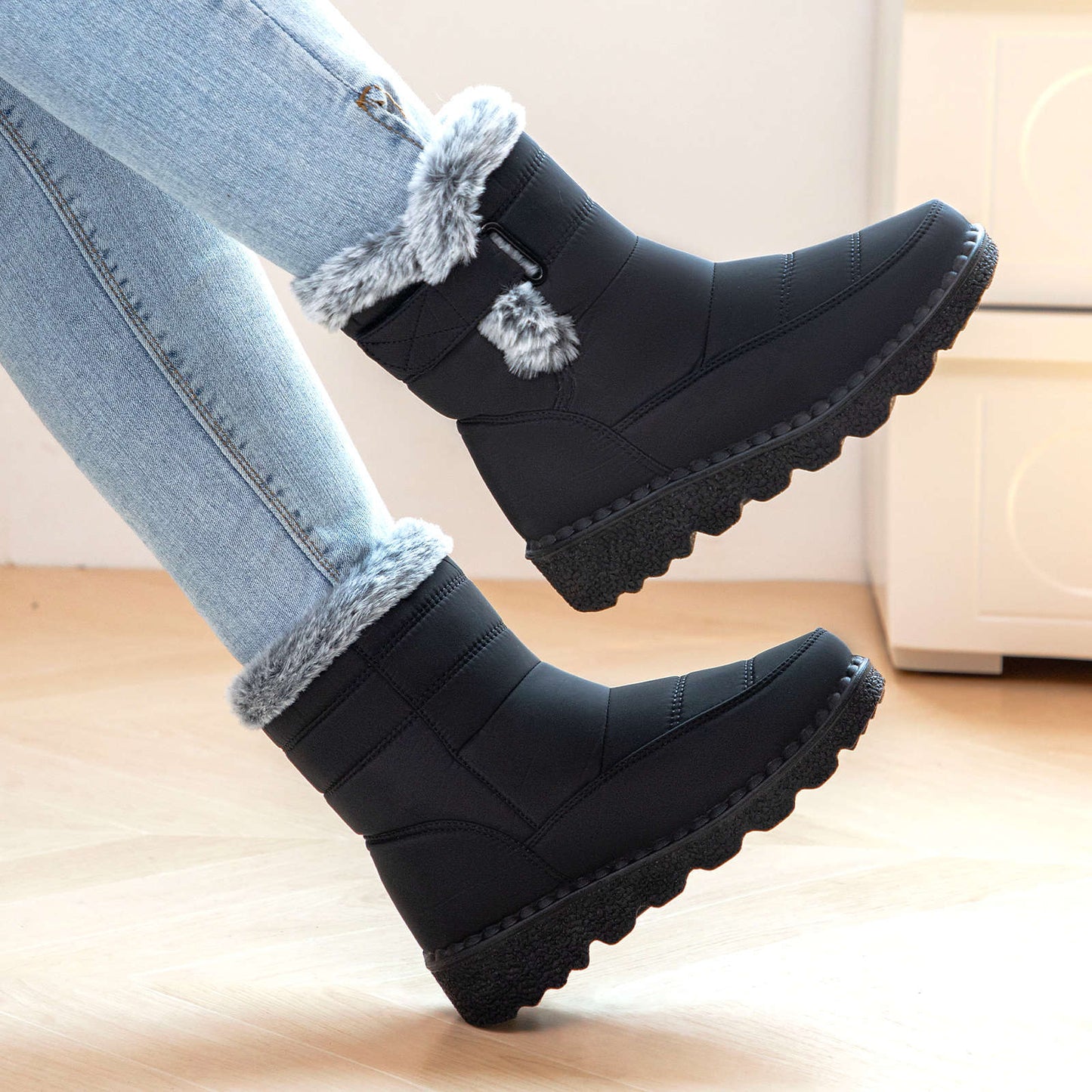 Women's Winter Fleece-Lined Snow Boots with Velcro Closure