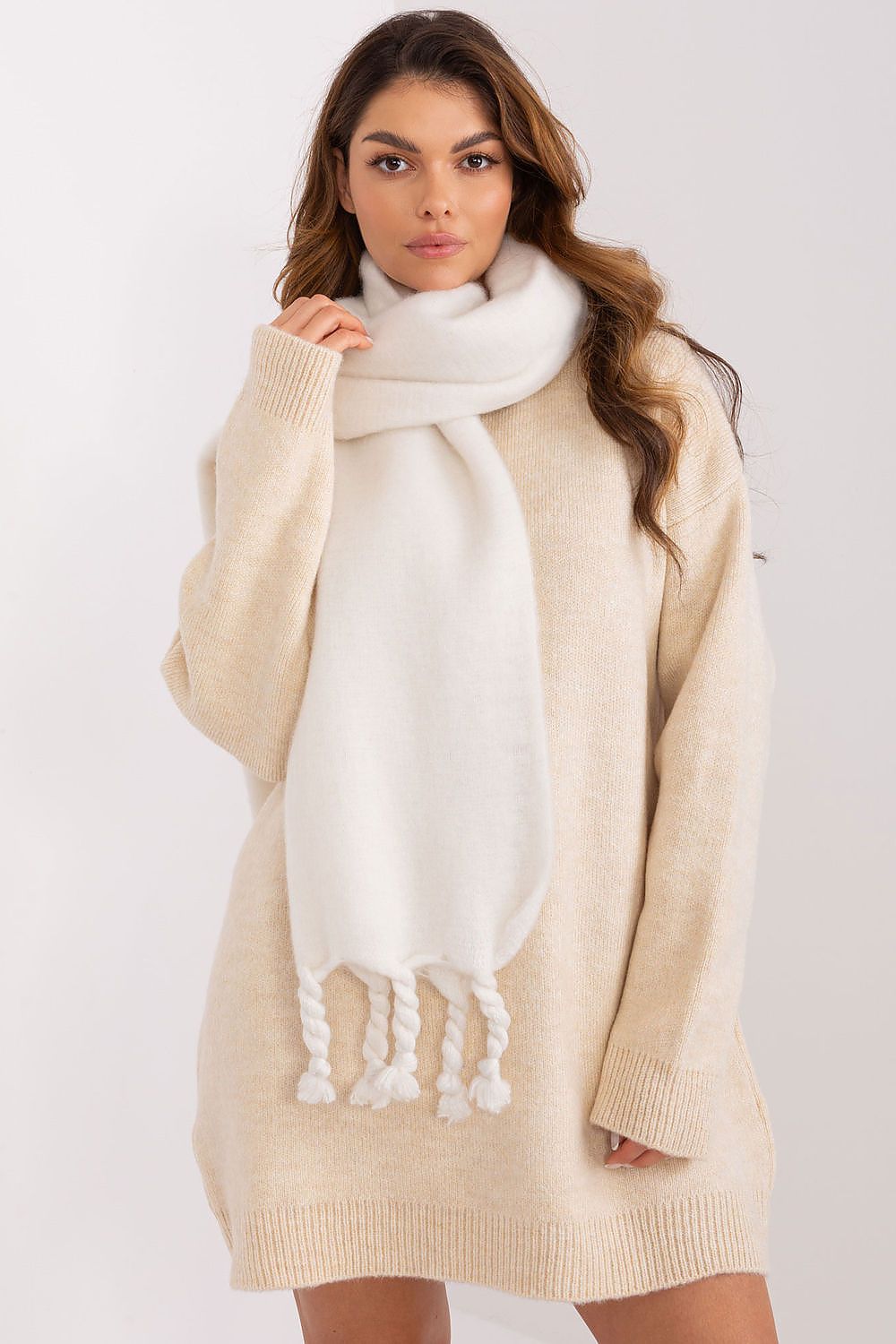  Shawl model 190156 AT 