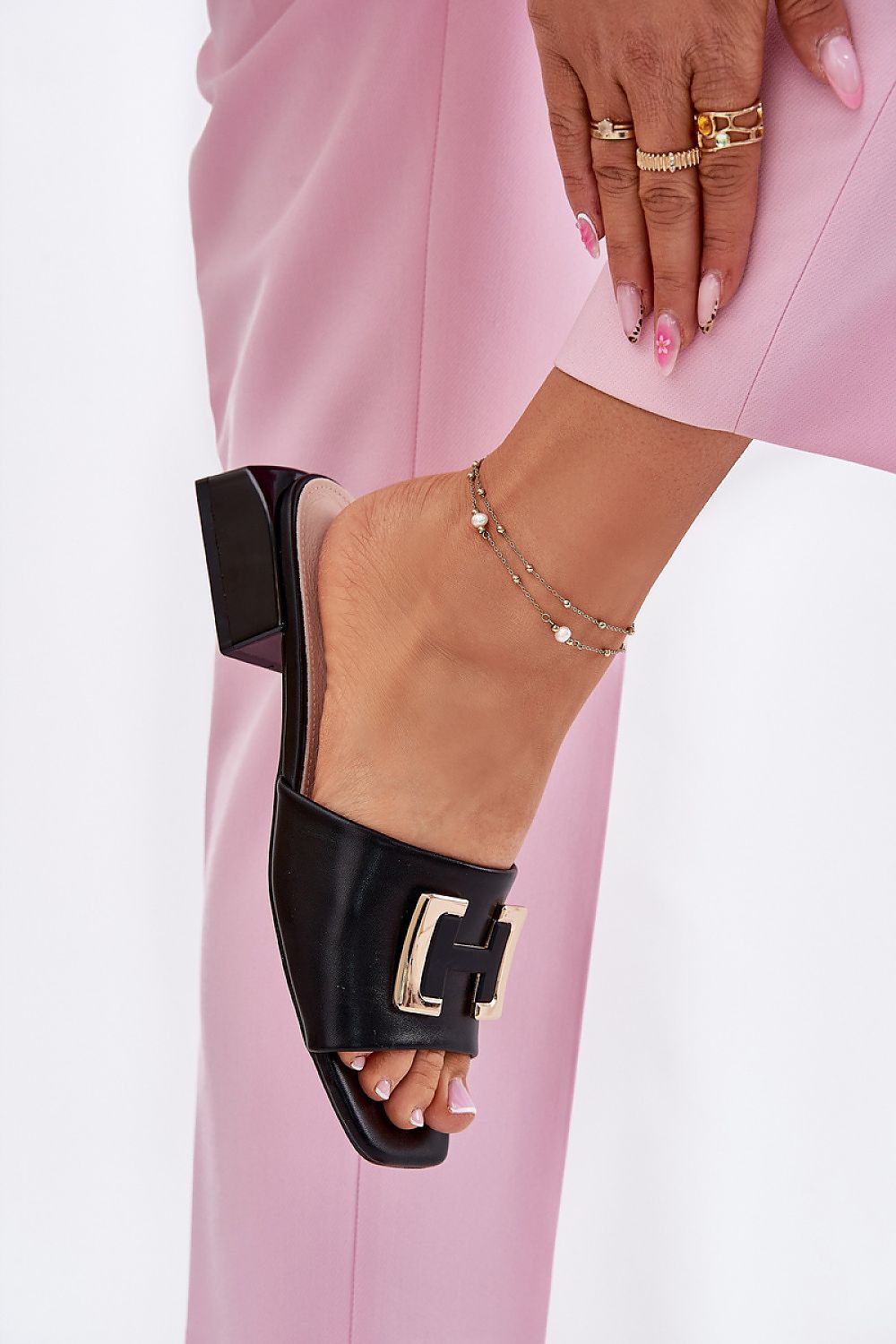  Flip-flops model 215983 Step in style 