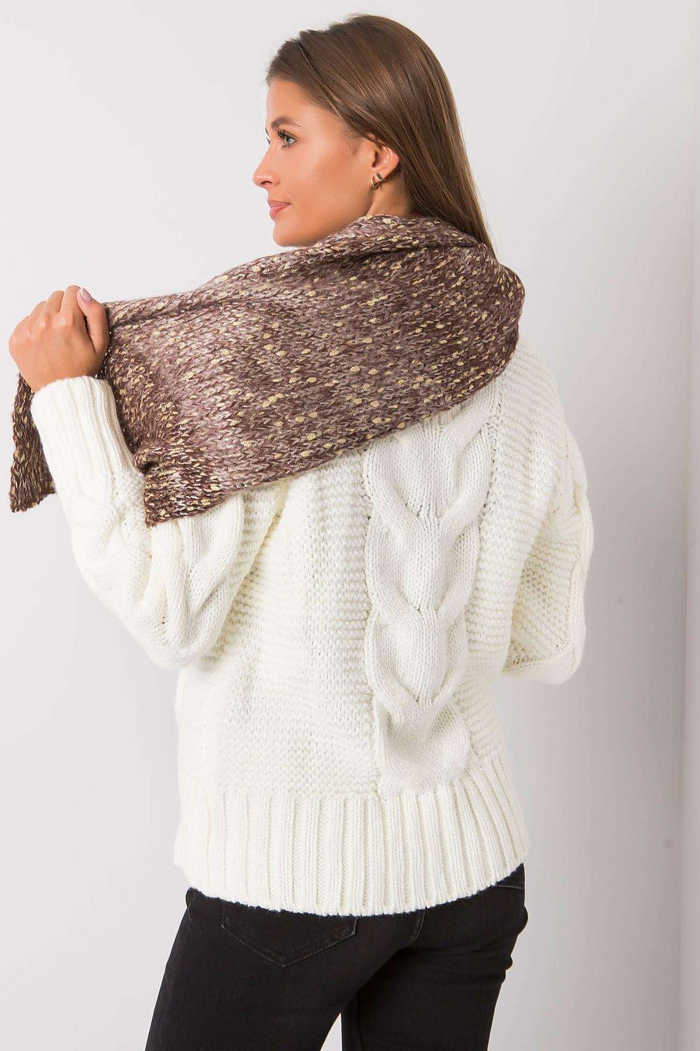  Shawl model 161160 AT 